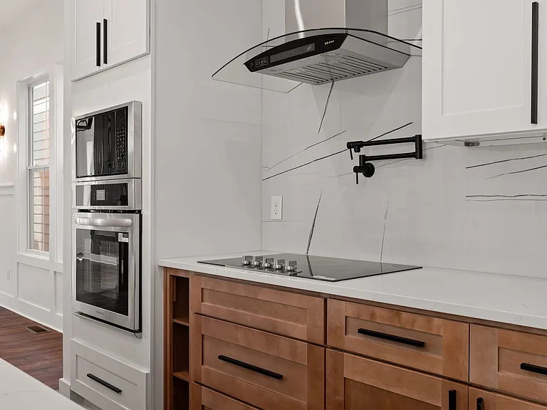 151B Fain St #2 — Photo 24