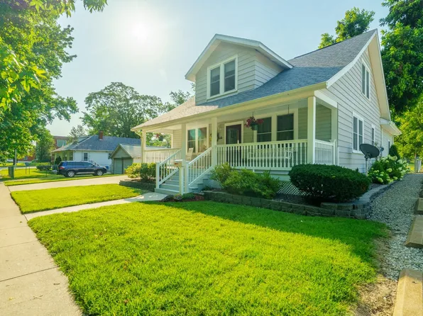 116 W Hardy St, Saint James, MO 65559