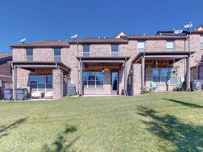 2093 Newark Ln — Photo 38