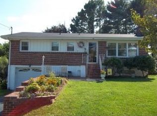 567 Ventura Cir, Bristol, VA 24201