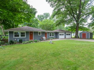 70076 Sheridan Dr, Edwardsburg, MI 49112