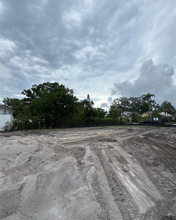 1st image of 1471 29TH AVENUE N LOT 7