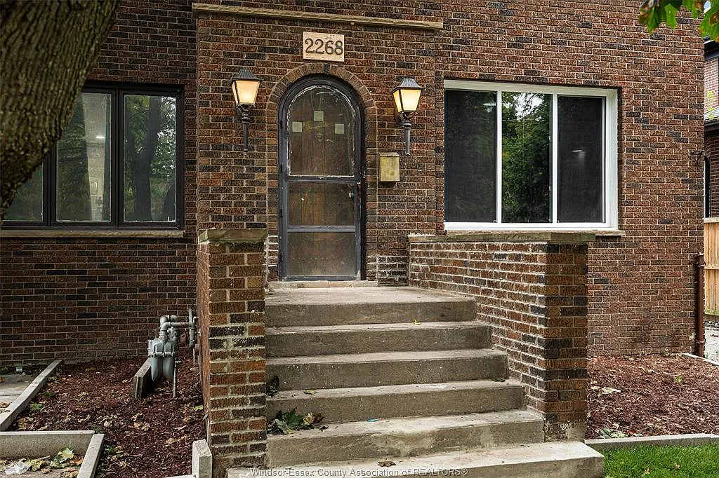 10 bed, $3,800 — Photo 4