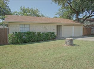 6825 Yorkston St, Watauga, TX 76148