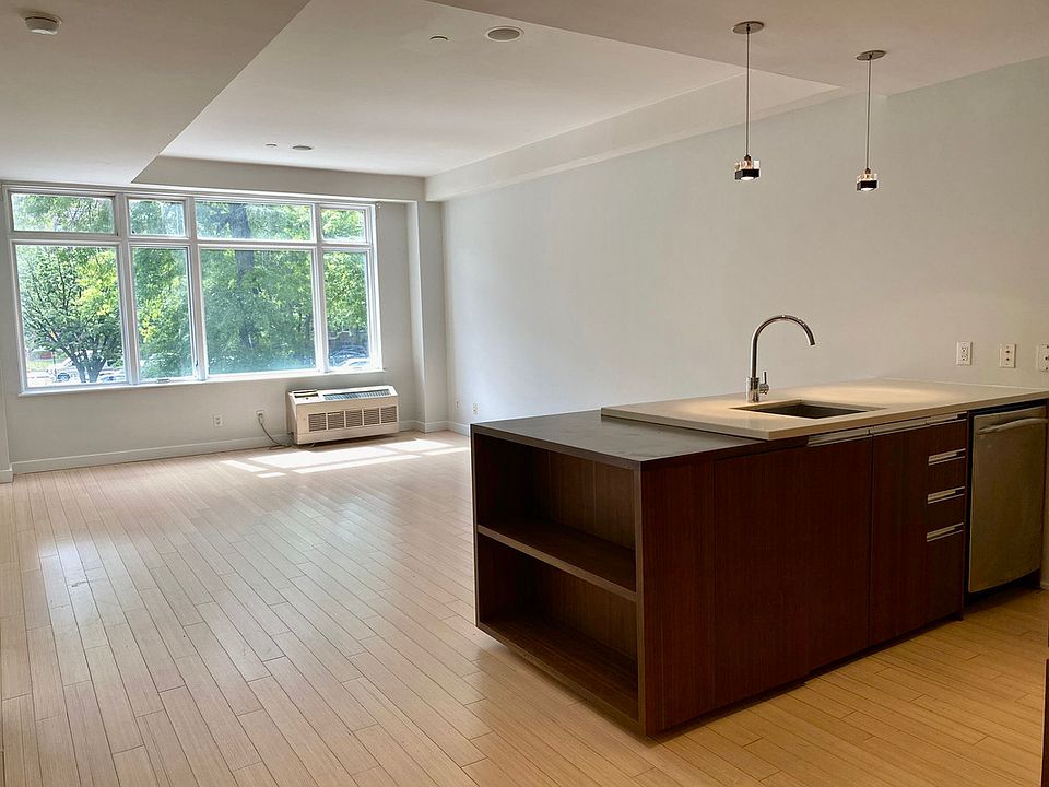 1st image of 601 Ocean Pkwy #F