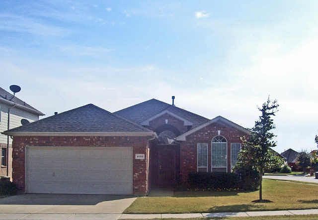 1st image of 4100 Yancey Ln