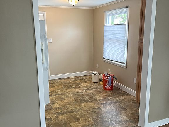 3rd image of 353 Kinsey Ave #2