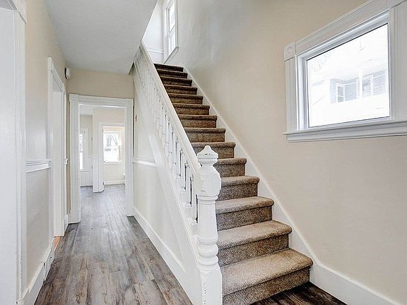 4th image of 14 Congress St #14