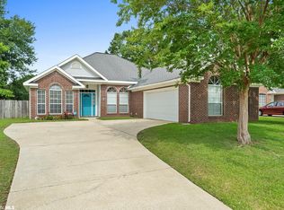 2066 Willow Oak Dr, Mobile, AL 36695