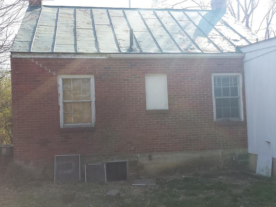 2nd image of 523 6th St