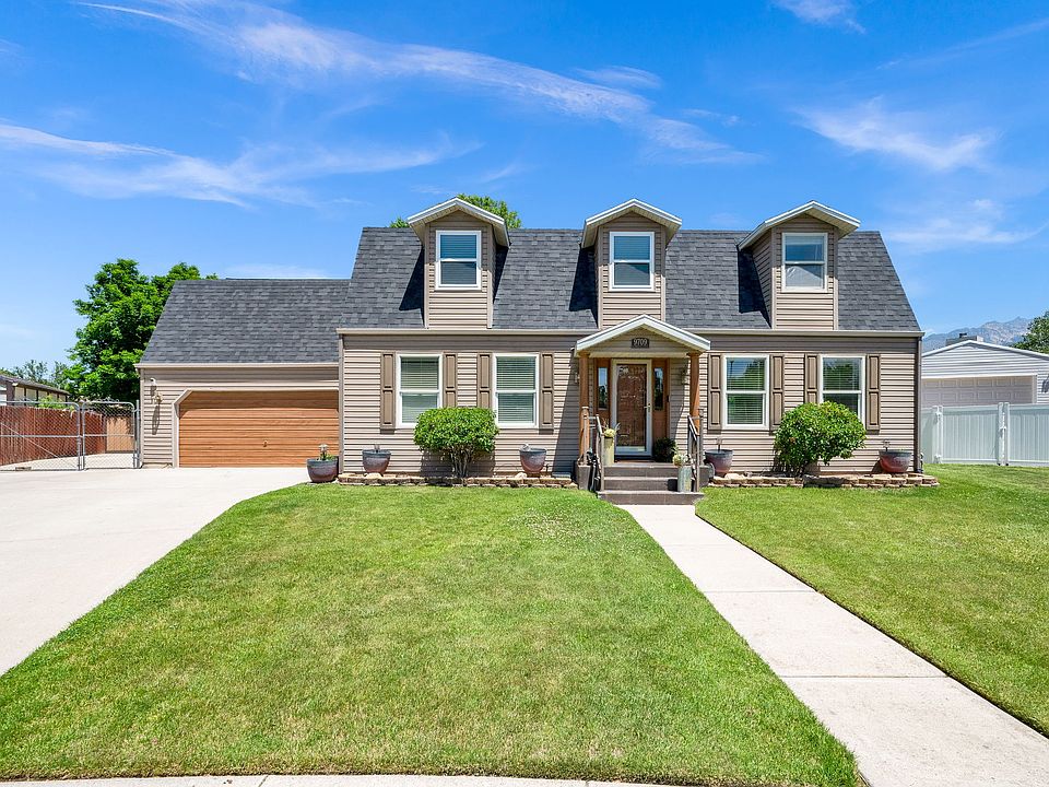 1st image of 9709 S Camberley Cir