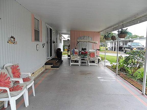 2nd image of 145 Lakeview Dr