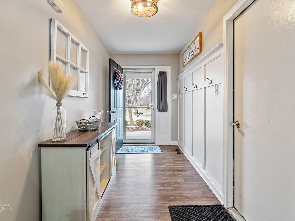 25734 S Red Stable Ln, Channahon, IL 60410 | Zillow