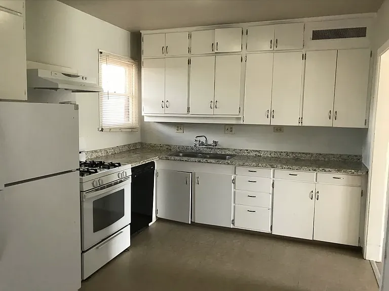 437 S Richmond Rd #A — Photo 9