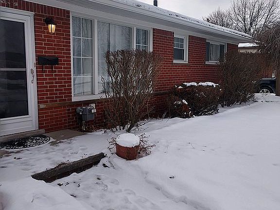 3rd image of 35301 Elmira St