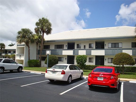 2nd image of 175 SE Saint Lucie Blvd Unit Un B 79