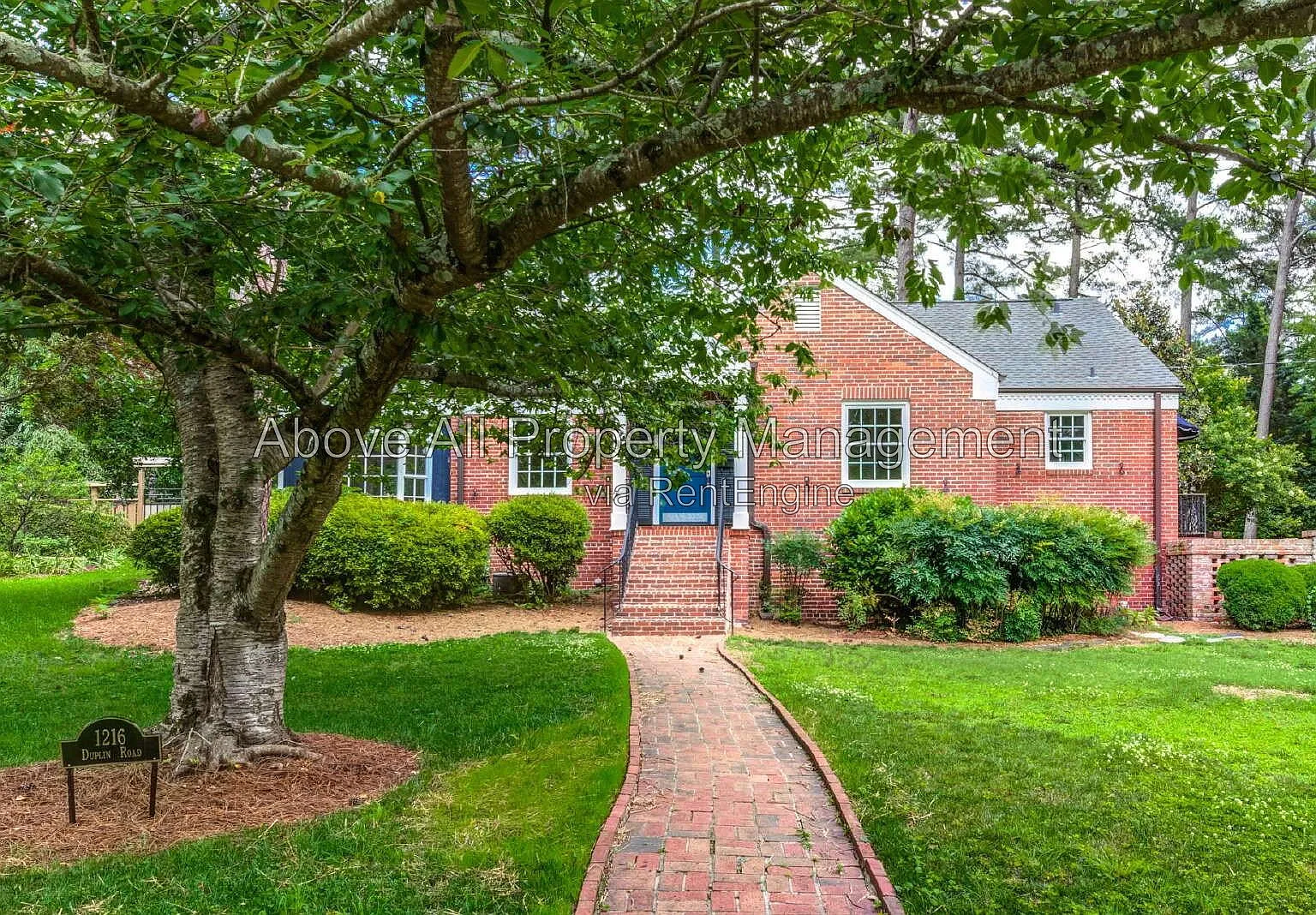 3 bed, 2.5 bath, 1830 sqft, $3,195 — Photo 1