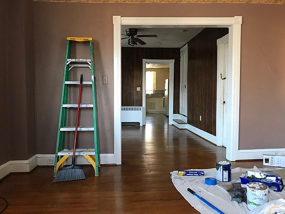 3rd image of 64 Belview Ave