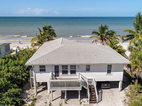3rd image of 3950 Estero Blvd