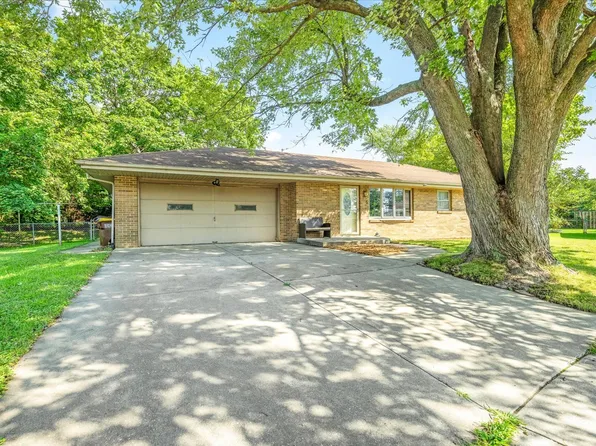 5 Highland Ct, Stillman Valley, IL 61084