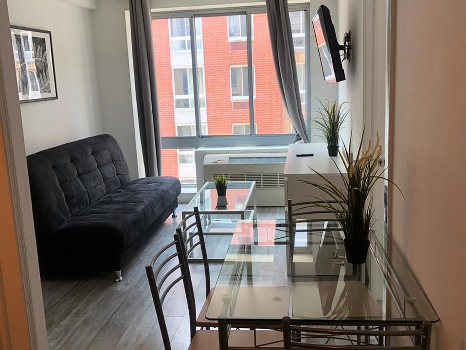 1st image of 521 W 48th St #4A