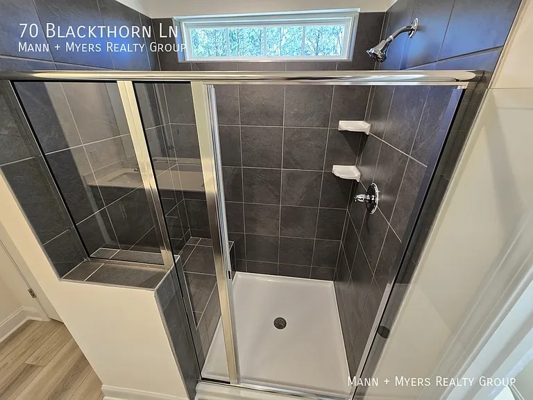 70 Blackthorn Ln — Photo 46