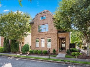 7845 Crownpoint Dr, Alpharetta, GA 30005