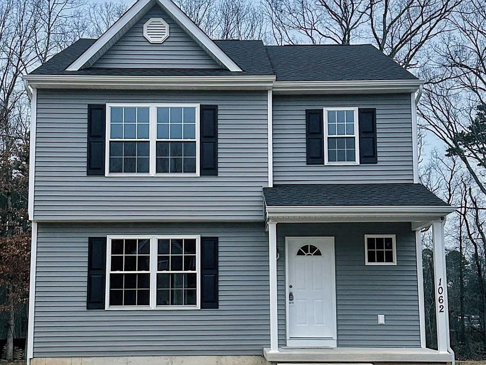 1st image of 1062 Hickory Dr