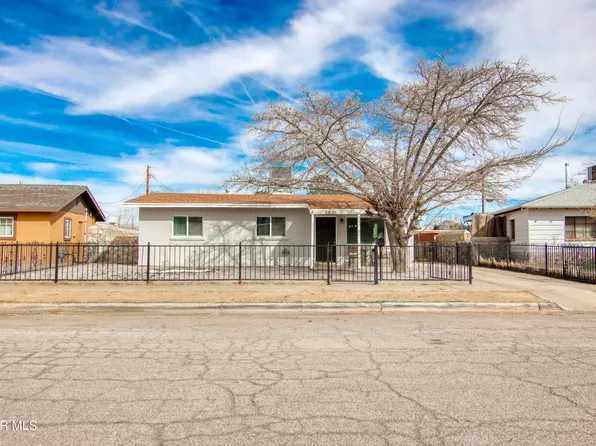8836 Mount Chinati Dr, El Paso, TX 79904