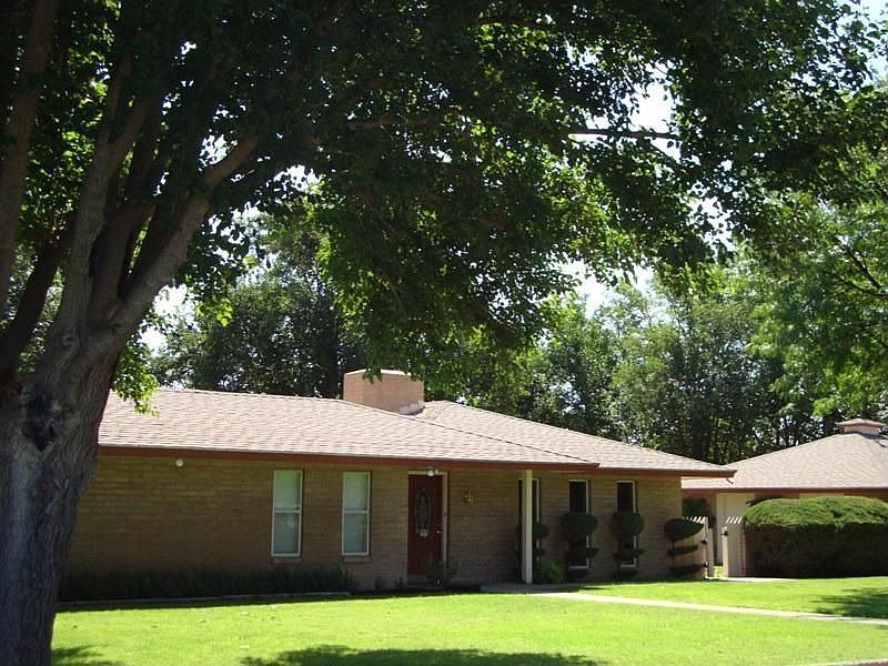 1st image of 2909 N Sycamore Ave