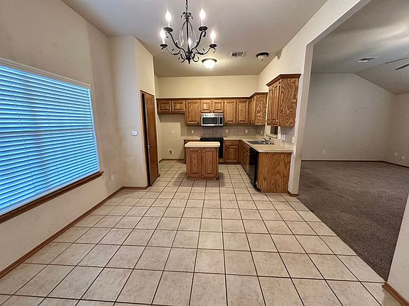 5th image of 2216 NW 157th St