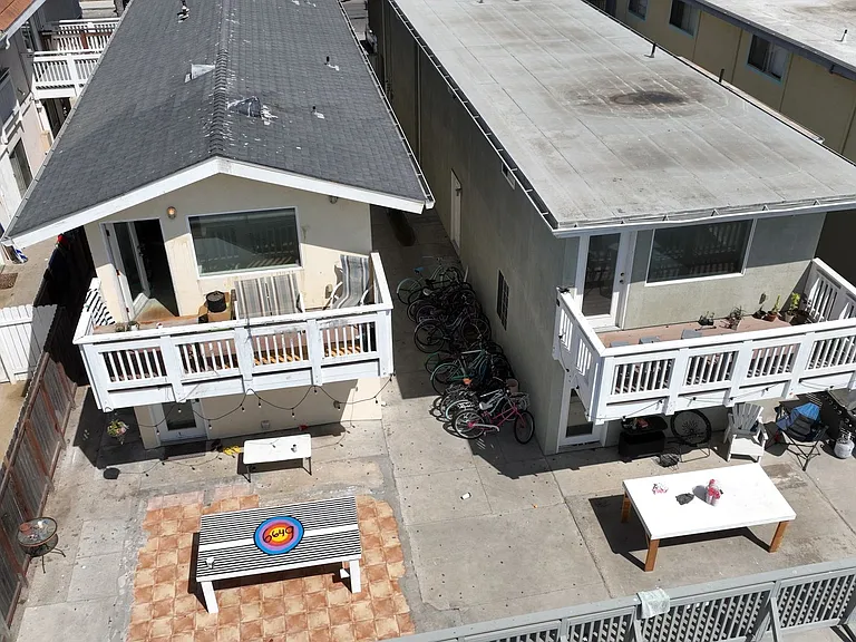 6649 Del Playa Dr — Photo 3