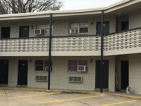 2nd image of 2810 Fairwest St APT 209