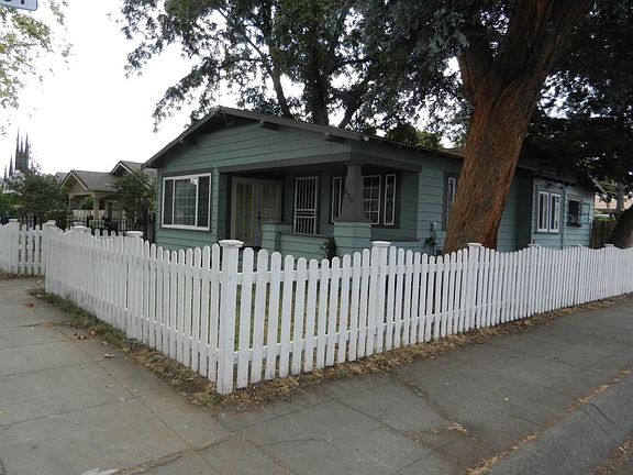 2nd image of 439 N School St