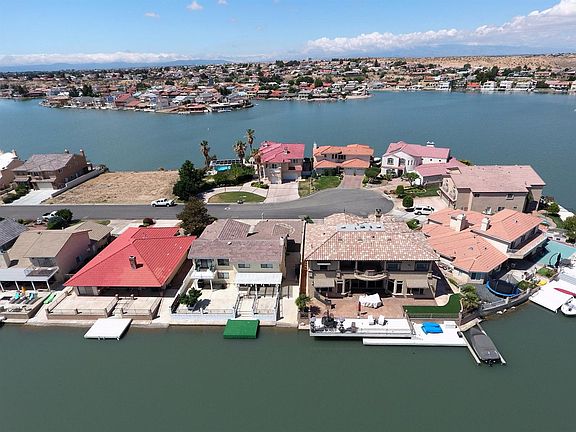 2nd image of 18090 Harbor Dr