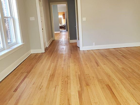 3rd image of 4917 N Monticello Ave #2