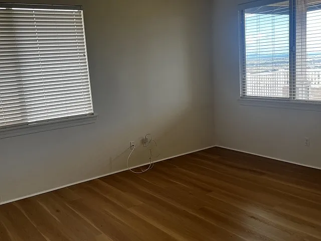 Large primary bedroom