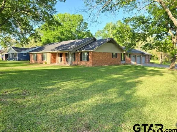 926 Circle Dr, Jacksonville, TX 75766