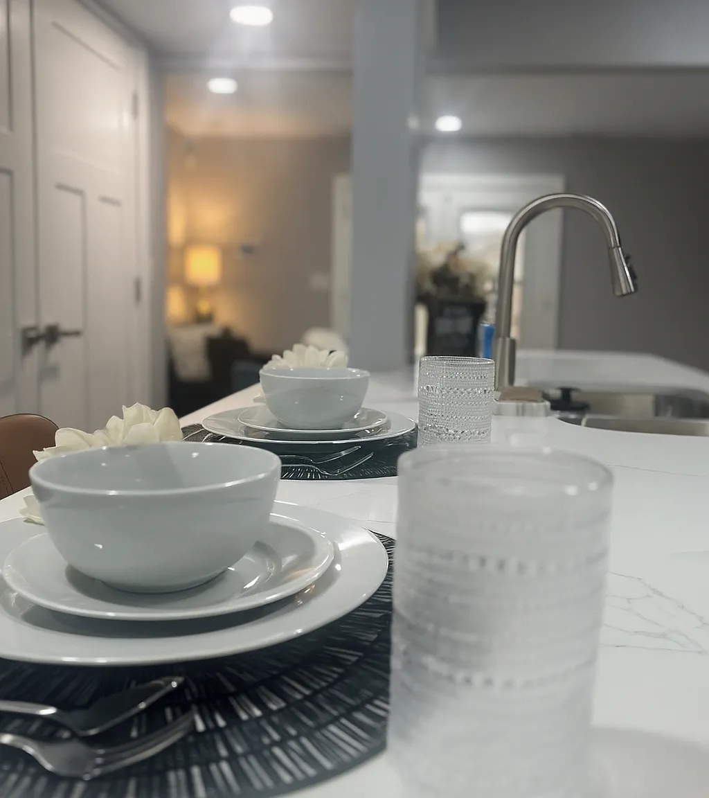 2 bed, $3,700 — Photo 3