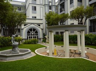 1433 Kewalo St APT 408, Honolulu, HI 96822