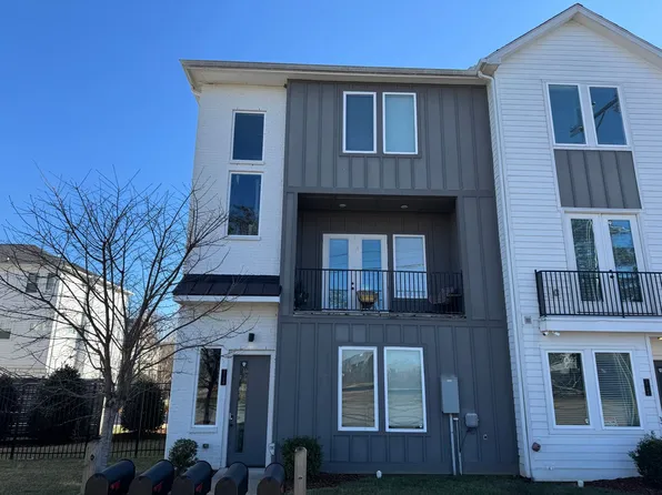 2128 24th Ave N, Nashville, TN 37208