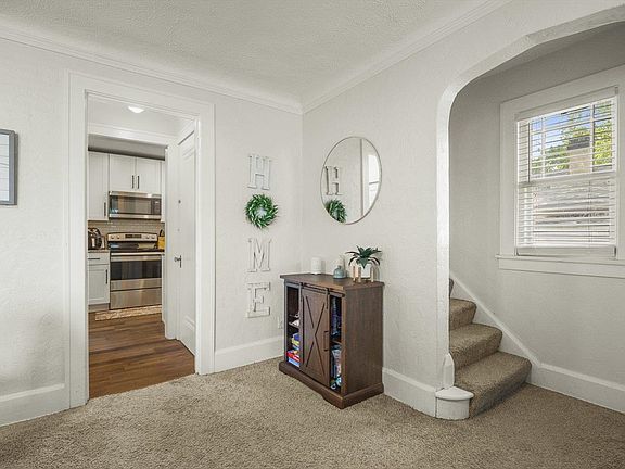5th image of 2026 Huffman Blvd