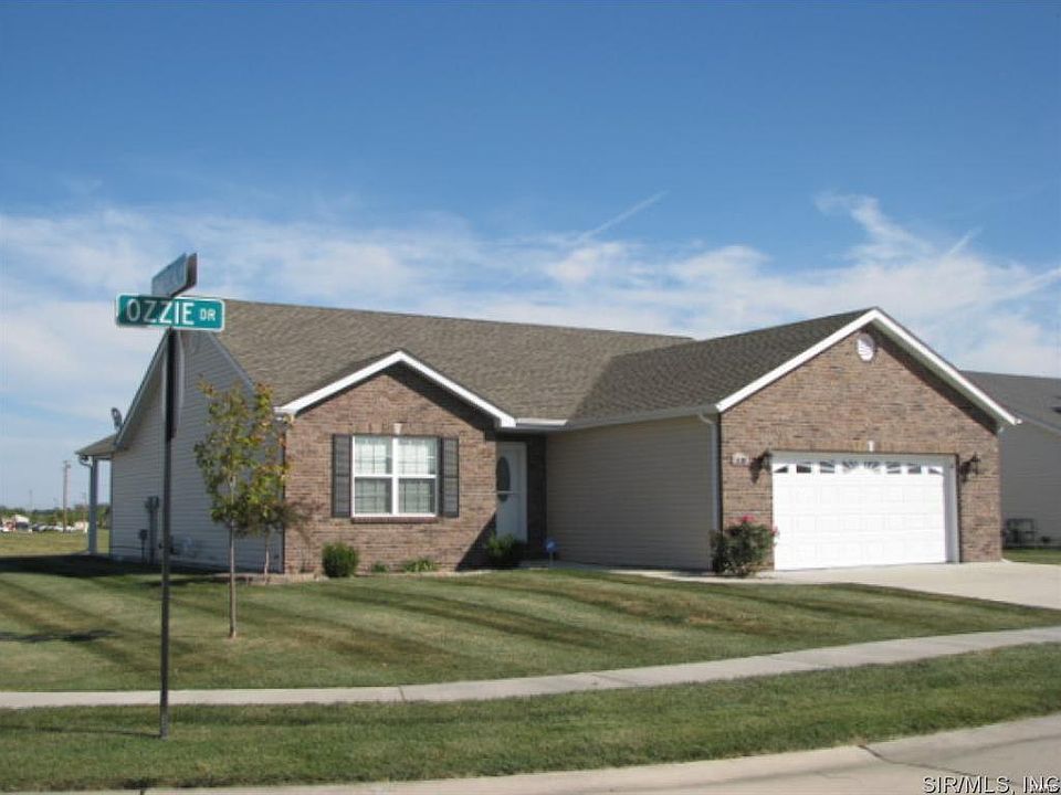 1st image of 3438 Ozzie Dr