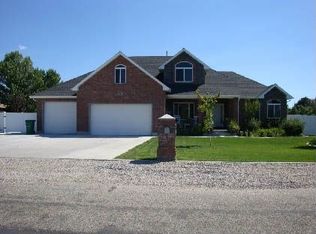 6331 W 4800 S, Hooper, UT 84315