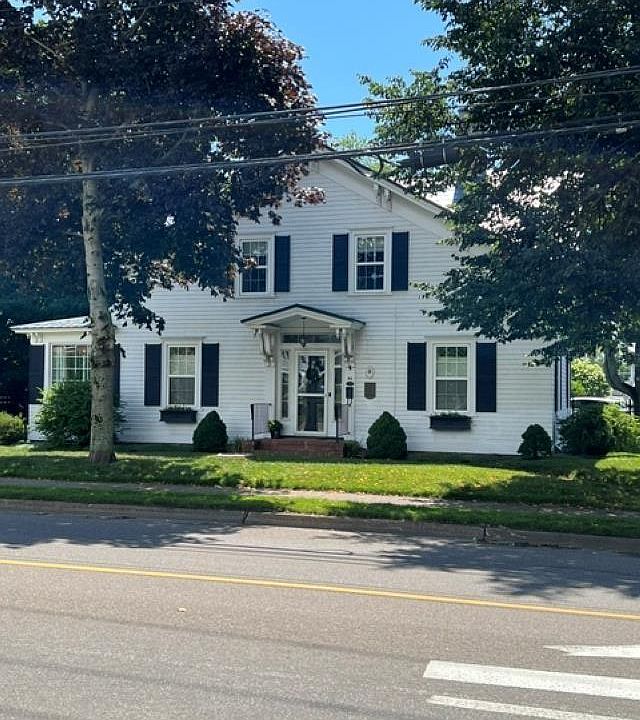 1st image of 86 Queen St