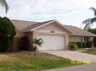 19392 Orchidtree Ct, Lehigh Acres, FL 33936