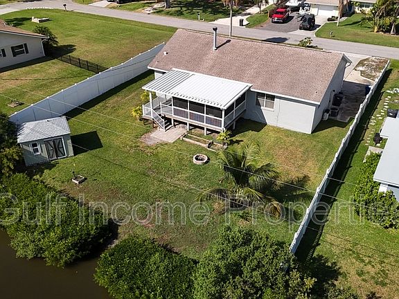 3rd image of 354 Willow Ln