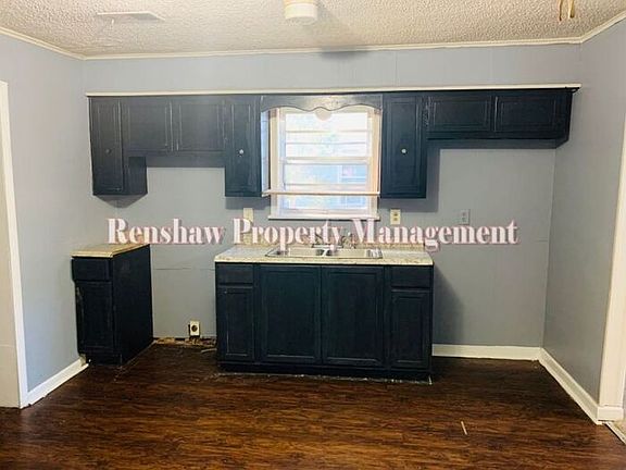 3rd image of 3713 Dunn Ave