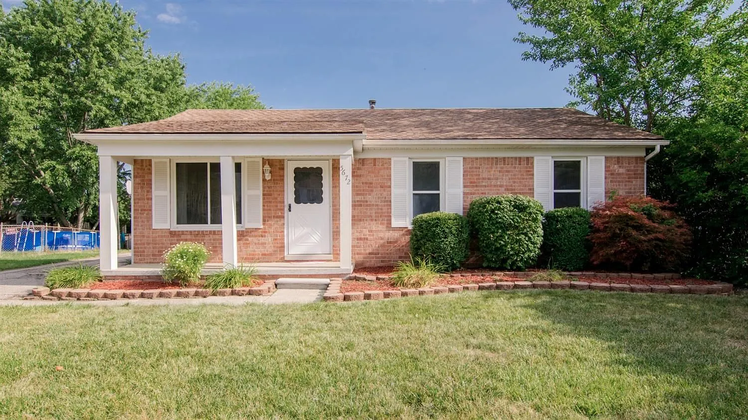 5672 Sunset Trl photo 1
