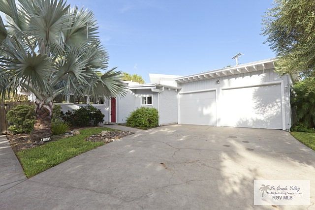1st image of 194 Palo Alto Dr